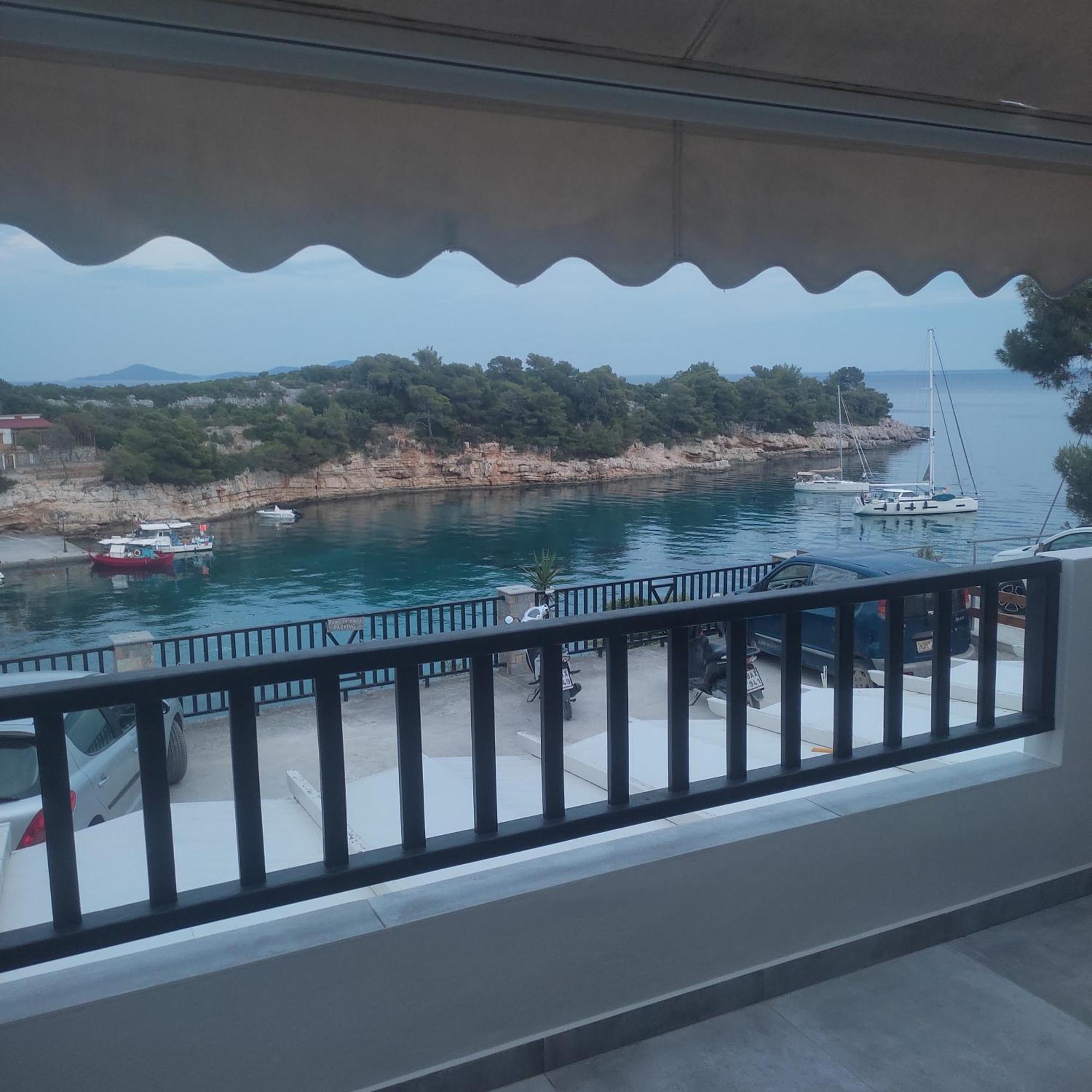 Appartement Pansion Nikos à Patitírion Extérieur photo
